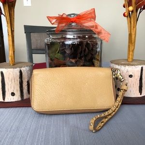 Brahmin Wristlet Wallet